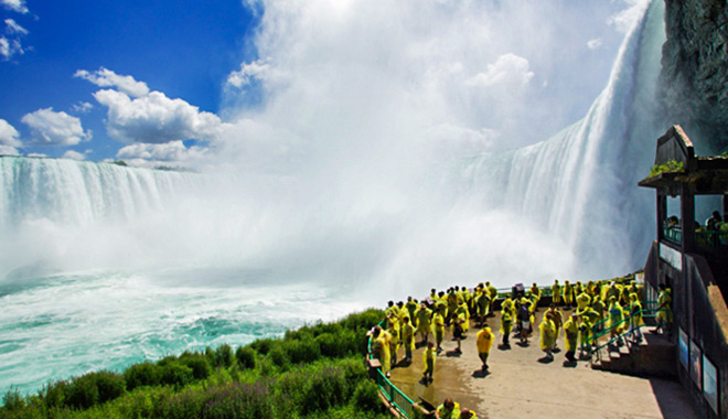 Niagara Falls Hotel - Americana Waterpark Resort